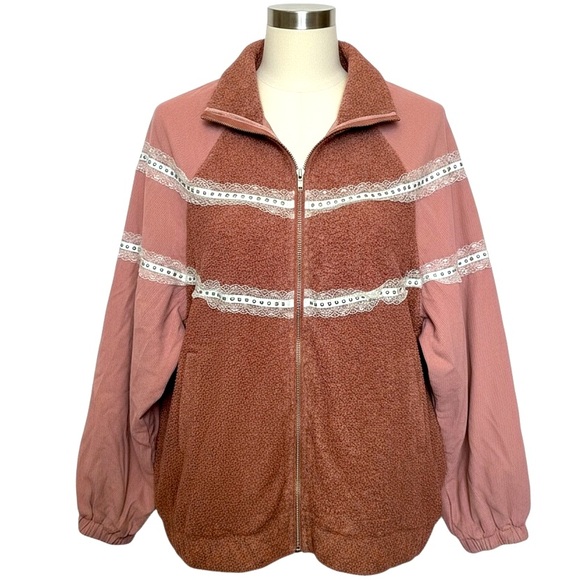 1000. Rose pink lace studded corduroy Sherpa jacket - Picture 4 of 4